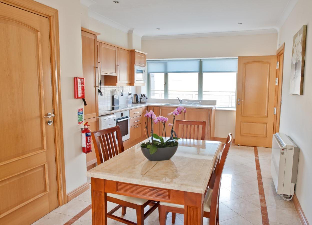 Park Place Apartments Киларни Екстериор снимка
