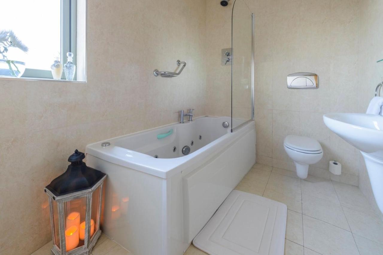 Park Place Apartments Киларни Екстериор снимка