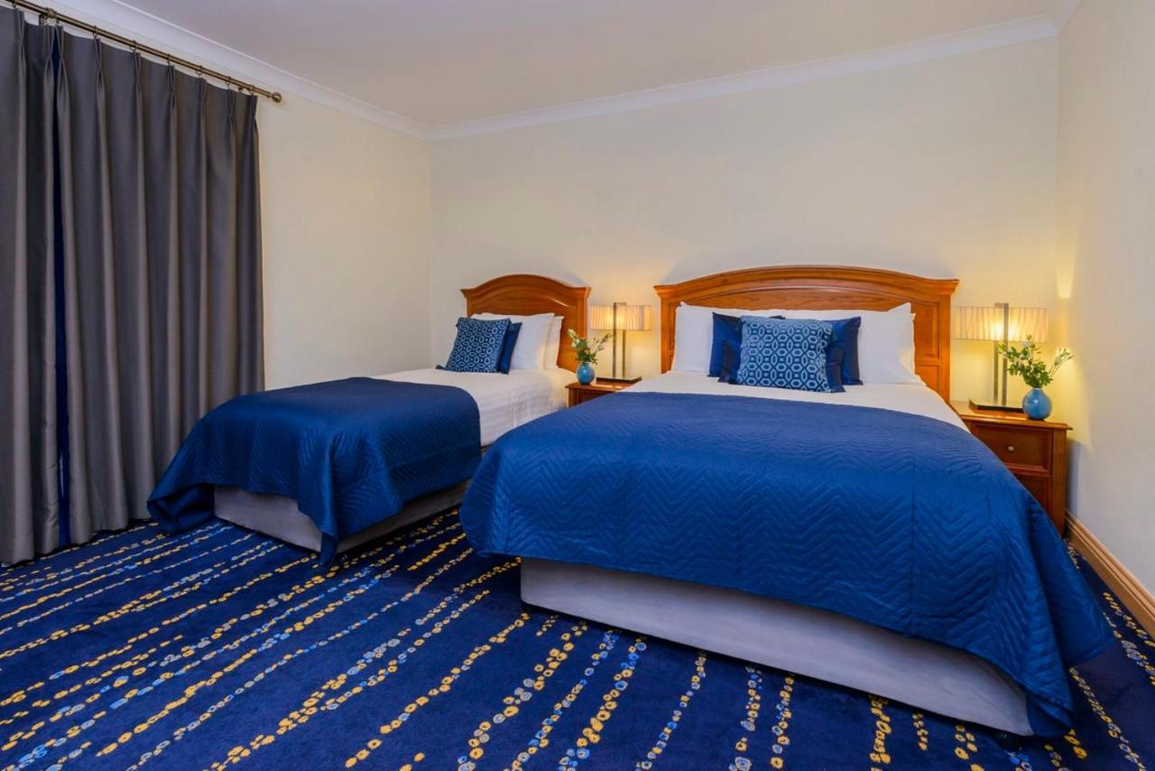 Park Place Apartments Киларни Екстериор снимка