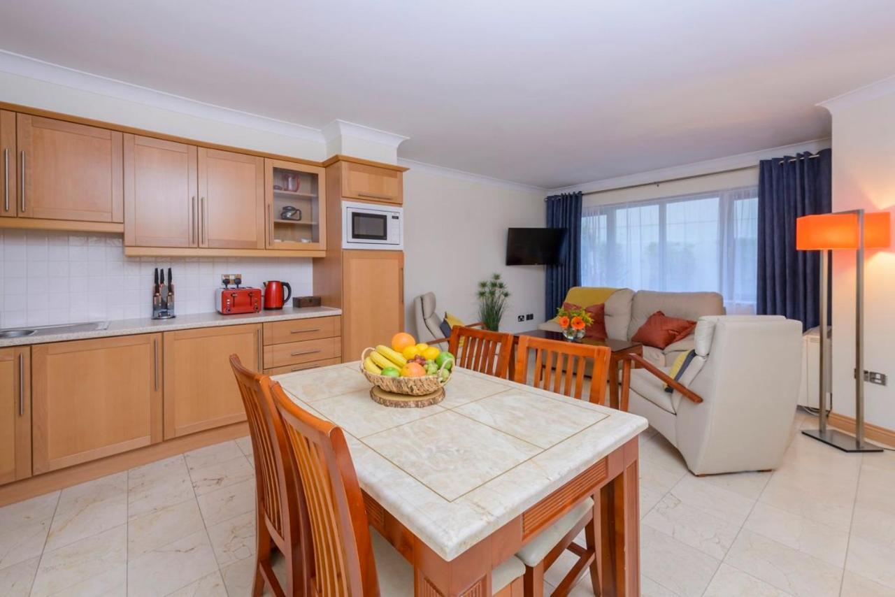 Park Place Apartments Киларни Екстериор снимка