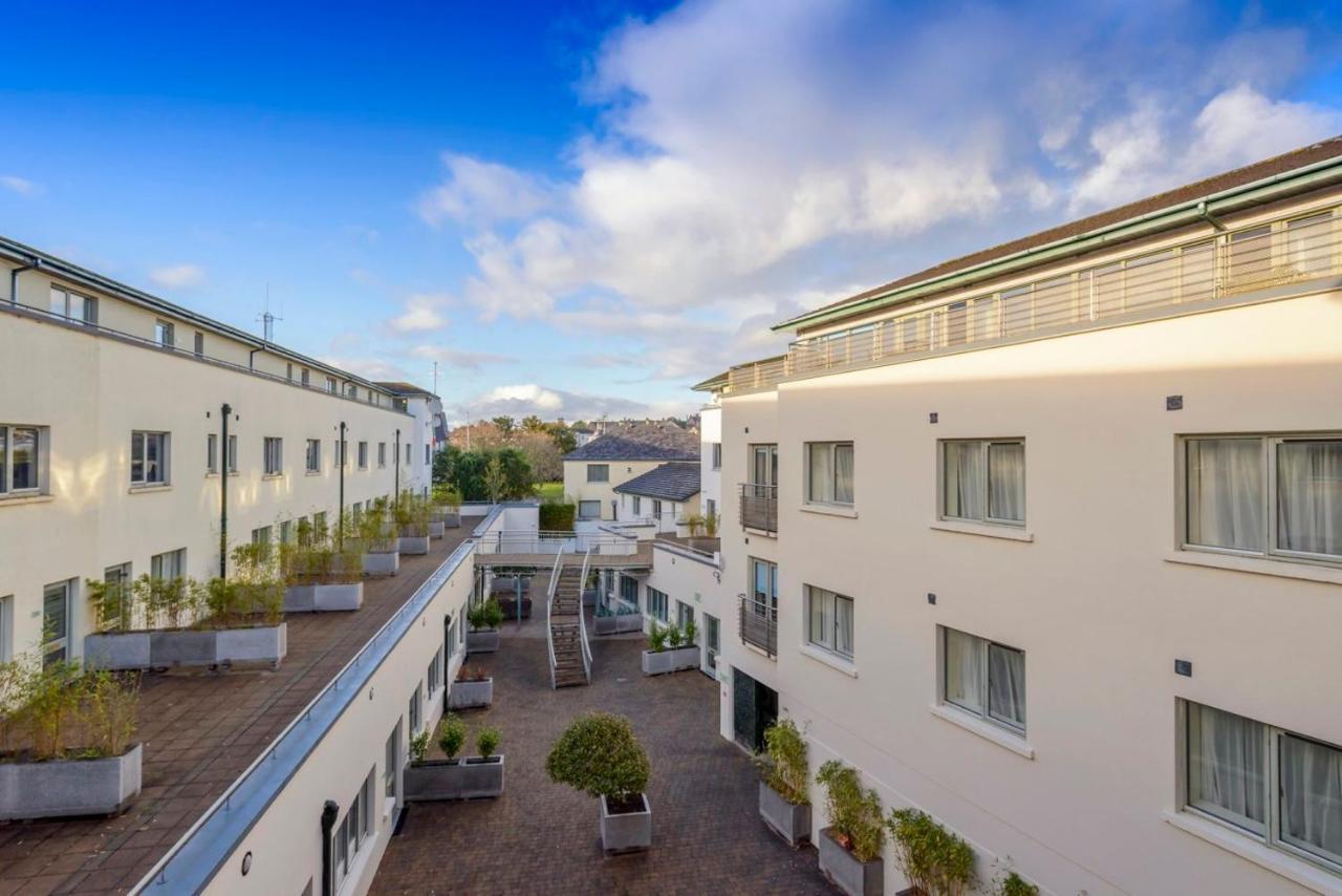 Park Place Apartments Киларни Екстериор снимка