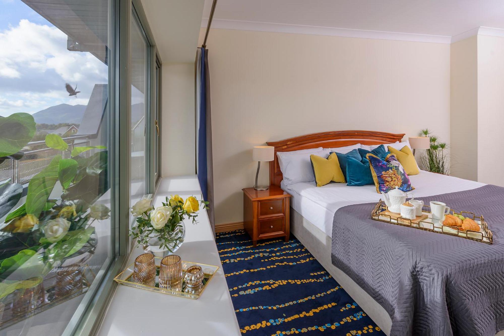 Park Place Apartments Киларни Екстериор снимка